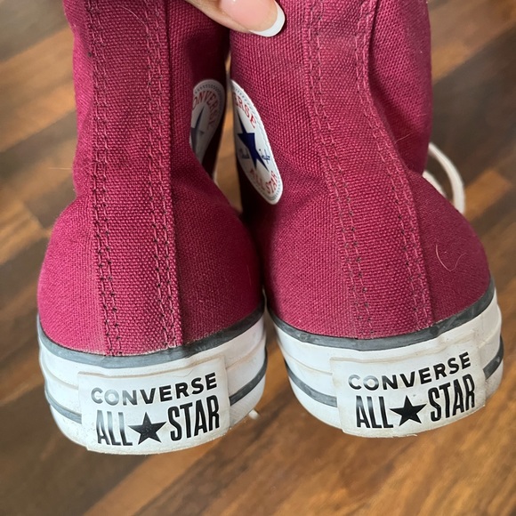 ‼️SOLD DO NOT BUY‼️-Red Converse (6) - Picture 4 of 4